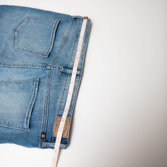 Lucky Brand Denim Shorts Size 10 - Picture 8 of 9